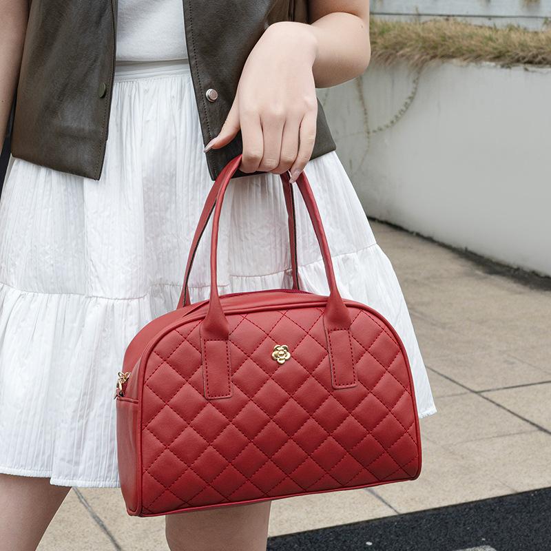 Women's Rhombus Embroidered Bag, New Fashionable and Simple Women's Bag, Handbag, Casual Shoulder Bag, One Piece.