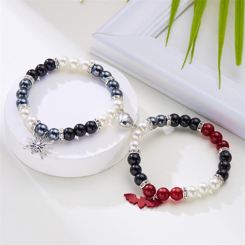2Pcs/set Halloween Spider Bat Couple Bracelets For Women Men Heart Magnetic Matching Bangle Stone Crystal Beads Bracelet Jewelry