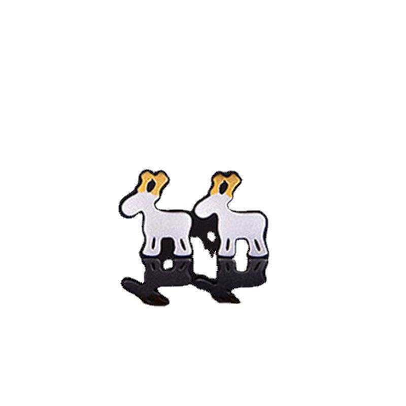 Runxin Mini Christmas Reindeer Stud Earrings for Women: Fashionable & Versatile