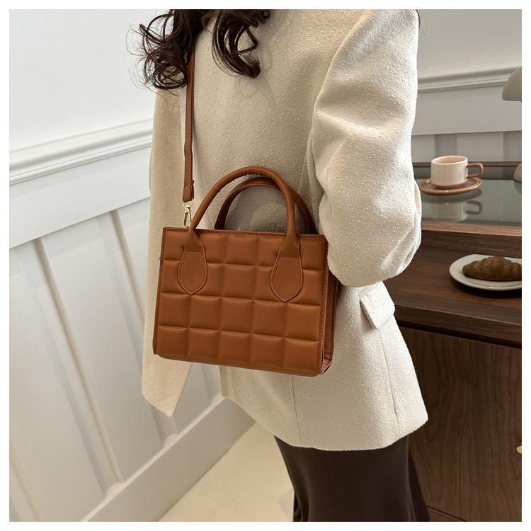 New Fashion Faux Leather Square Shoulder Bag for Women Korean Style Handbag Crossbody Purse