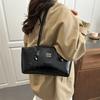 Street Style Womens Vintage Shoulder Bag With Durable Pu Material For Daily Use
