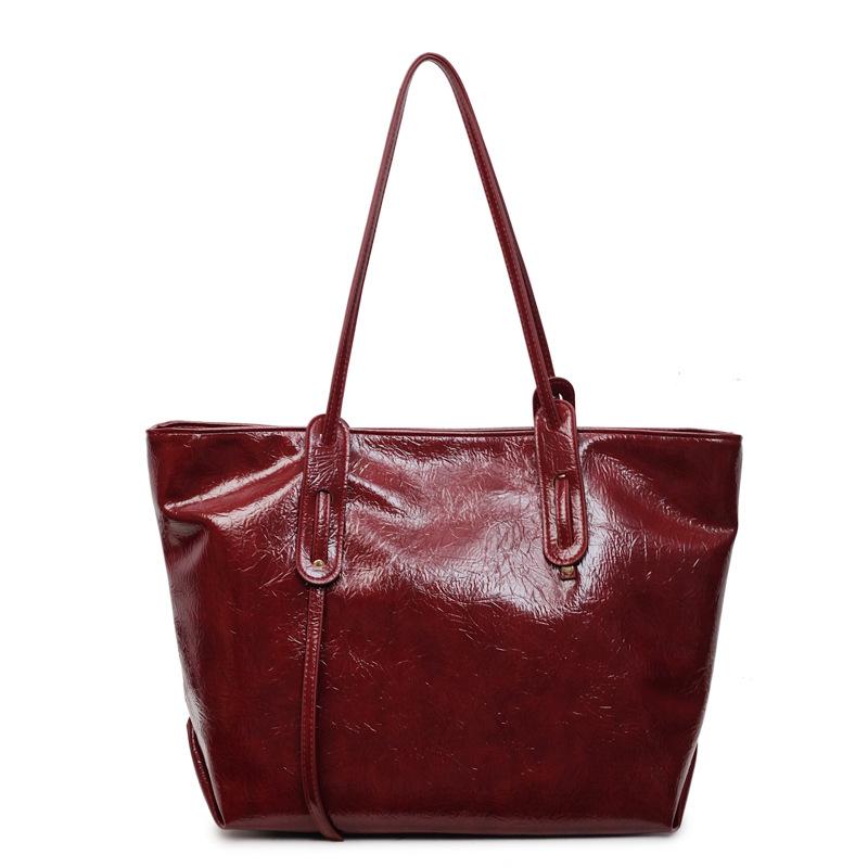 

Ретро большая вместимость однотонная сумка под мышкой женская новая осенне-зимняя сумка на плечо универсальная сумка-тоут для通勤 красный