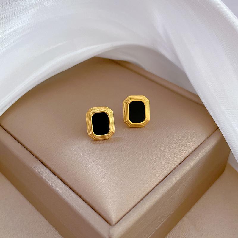 Quadratische minimalistische Ohrstecker Mode Kalt Herren- und Damenohrringe Persönlichkeit Temperament Bankett-Ohrringe