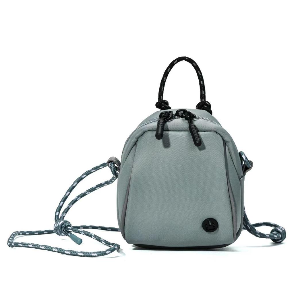 Adorable Mini Crossbody Bag - Egg-Shaped Shoulder Bag for Parent-Child Outings and Kids, Simplified Mobile Phone Holder