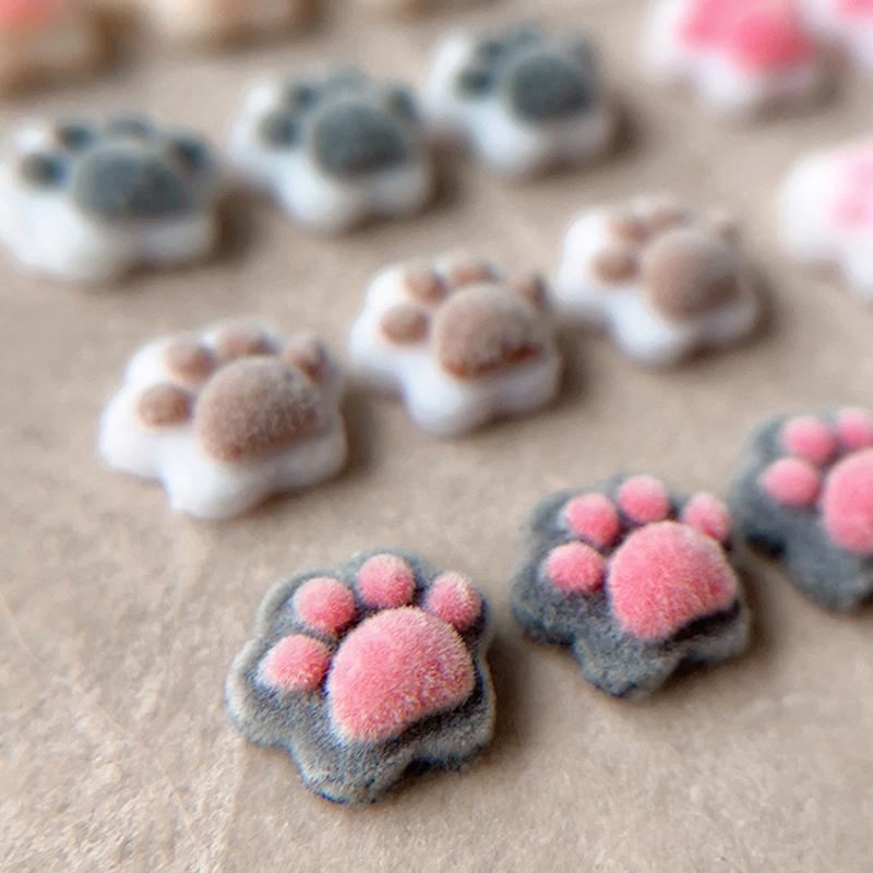 10Pcs 3D Plush Mini Cat Paw Nail Art Charms Velvet Resin Nail Art Decoration Cartoon Diy Manicure Salon Party Winter Girls Gift