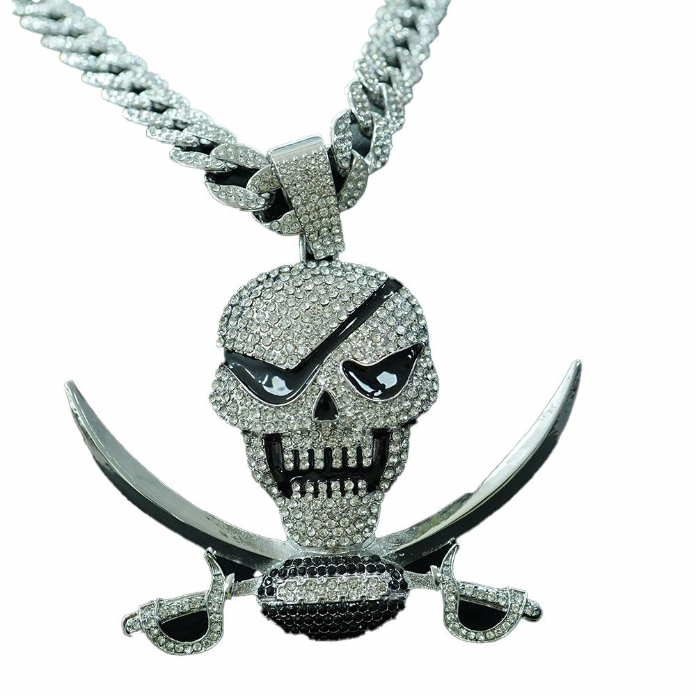 Hip Hop Style Full Diamond Dripping Oil Pirate Skull Pendant Trendy Cool Men s Personality Pendant
