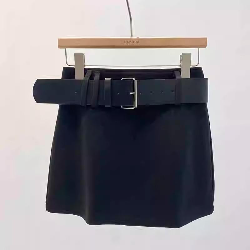2026 Autumn Korean Style Elegant High-Waisted Bodycon Mini Skirt with Belt S