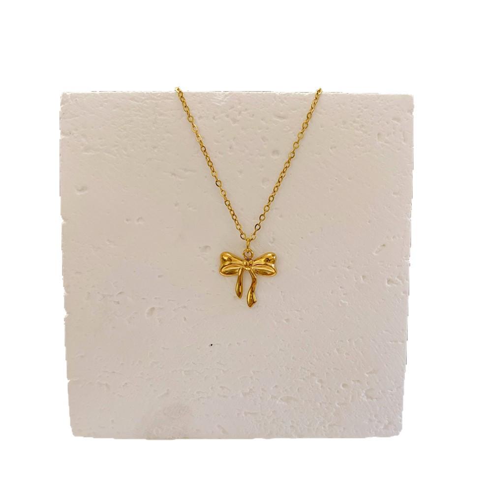 Women's Gold Bow Pendant Necklace - Titanium Steel, Non-fading, Fashion Light Luxury Clavicle Chain Accessory