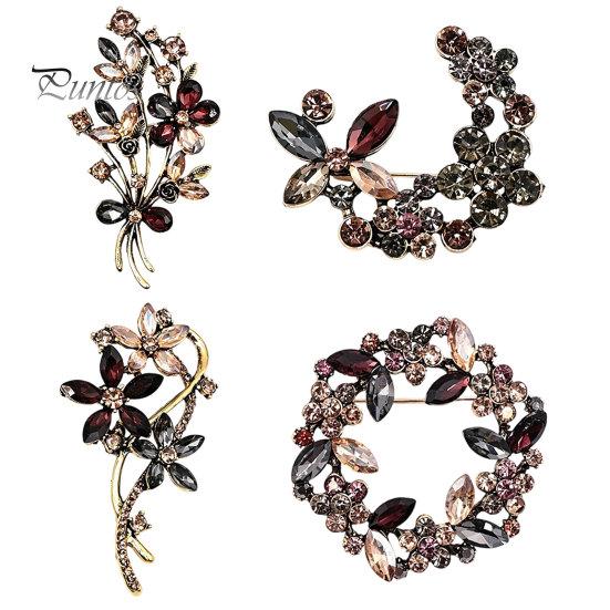 Daily Wear Brooch Vintage Flower Pin, Floral Wreath Lapel Pin with Colorful Jewelry Rhinestones, Accessory for Clothing Dress Coat Bags Scarves Shirts
