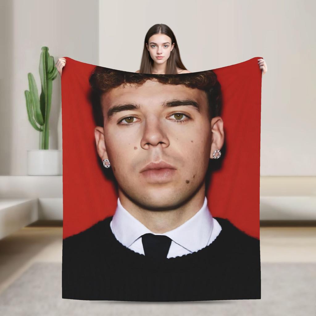 Rapper Quevedo Flannel Blanket Autumn Warm Throw Blanket for Girls Boys Bedroom Print Bedspread Sofa Bed Cover