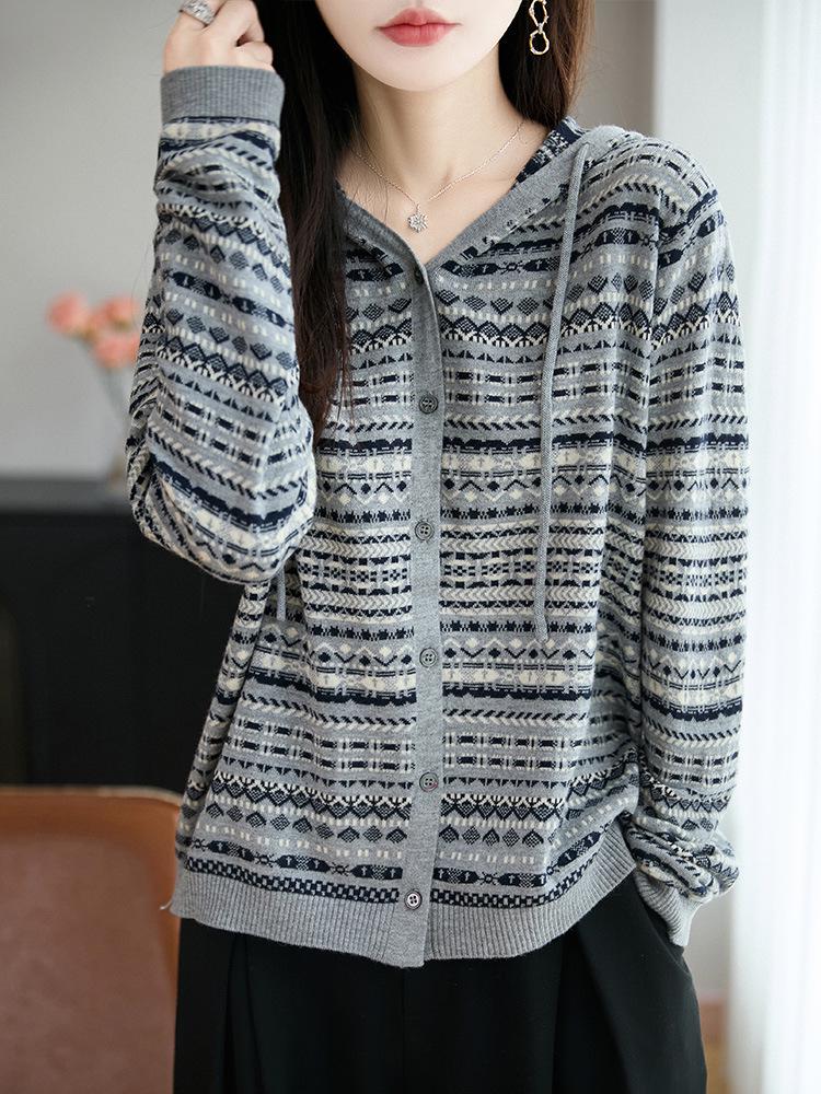 Retro Jacquard Hooded Knit Cardigan Coat - Women's Loose Fit Autumn Sweater