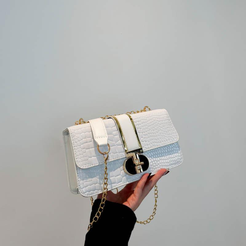 

2025 new simple and fashionable women s bag hand carry small square bag retro and beautiful niche design women s shoulder armpit bag белый