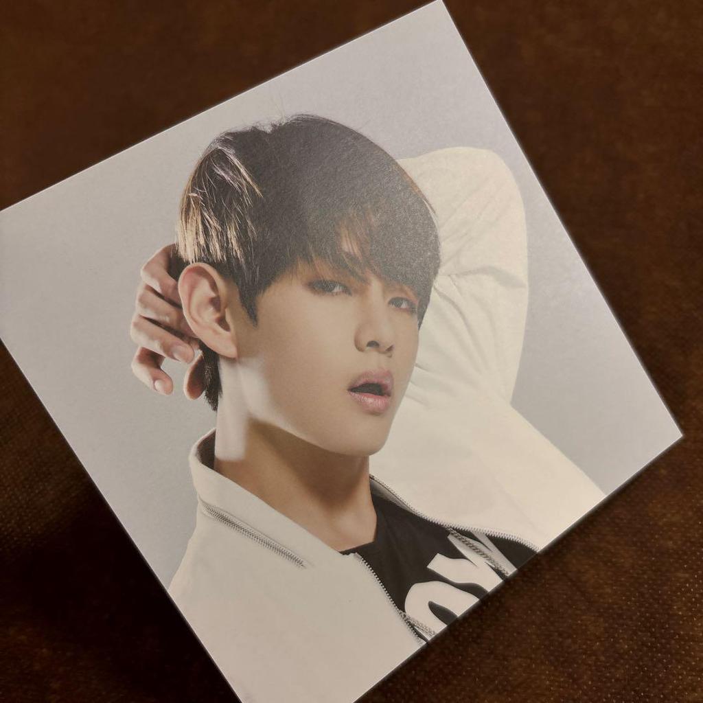 [USED] BTS FOR YOU Release Event Handover Card V Taehyung