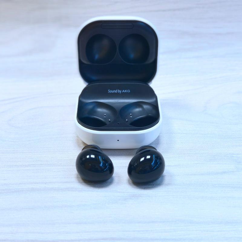 Buds2 R177 TWS Stereo Mini In-Ear Bluetooth Earphones - Long Battery Life & Sport-Ready