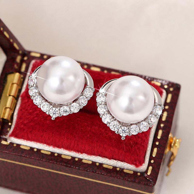 

925 Sterling Silver Heart Shaped Stud Earrings Pearl Temperament Accessories New for Women Wedding Party Luxury Trendy Jewelry