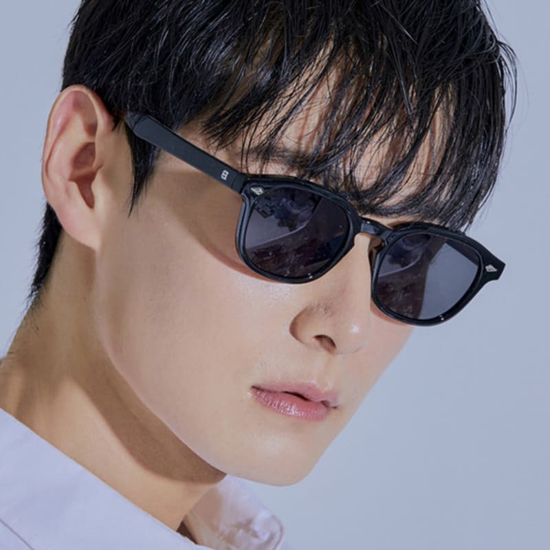 hybition Juke Black / Black UV Lens