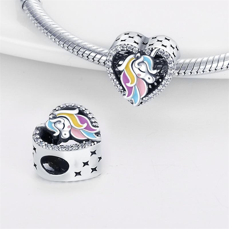 S925 Silver  Rainbow Seven Heart Shaped Pony Unicorn Pendant Necklace Jewelry