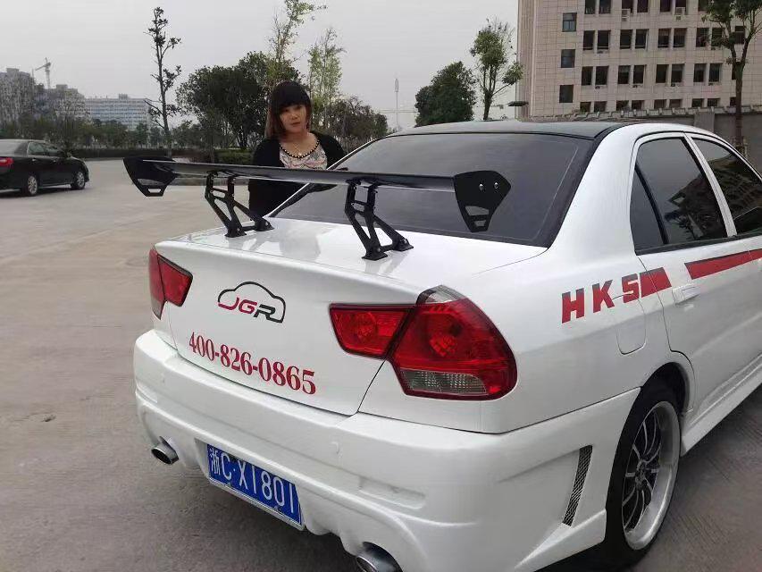 Universal No-Drill Black Aluminum Rear Spoiler for Sedans
