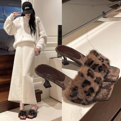 Fashion 2025 New Autumn and Winter Women's Outside Wear Versatile Kitten Heel Open Toe Square Toe Slipper