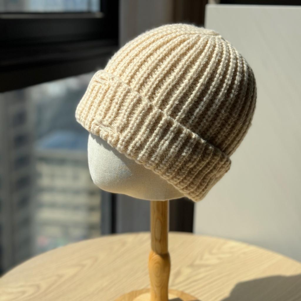 New Solid Color Big Head Hat with Holes Lazy Large Plate Pit Striped Woolen Hat Face Showing Knitted Hat Casual Hat Trendy