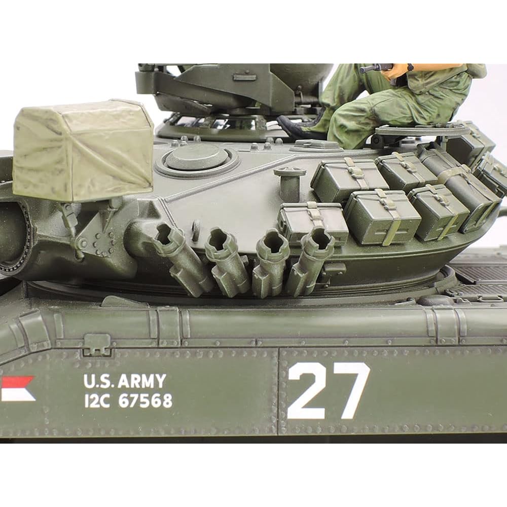 Tamiya 1/35 Military Miniature Series No.365 American Airborne Tank M551 Sheridan (Vietnam War) P...
