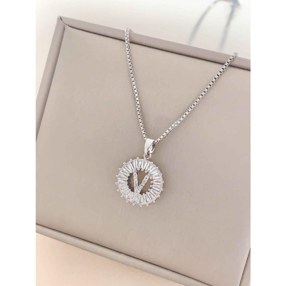Necklace Does Not Fade, Women's Summer Square Circle Letter Necklace, Titanium Steel Necklace, Versatile High-end Clavicle Chain