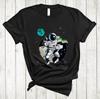 Funny Aromantic Flag On Astronaut Moon Landing LGBTQ Aromantic Pride T-Shirt