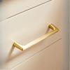 Moderne minimalistische Griffe Schrankkommoden Messinggold Schranktürgriffe Schrank Schubladenknöpfe Küchenmöbelbeschläge
