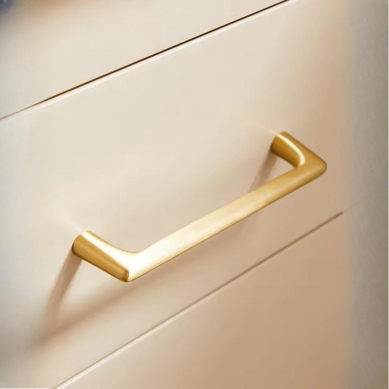 Moderne minimalistische Griffe Schrankkommoden Messinggold Schranktürgriffe Schrank Schubladenknöpfe Küchenmöbelbeschläge