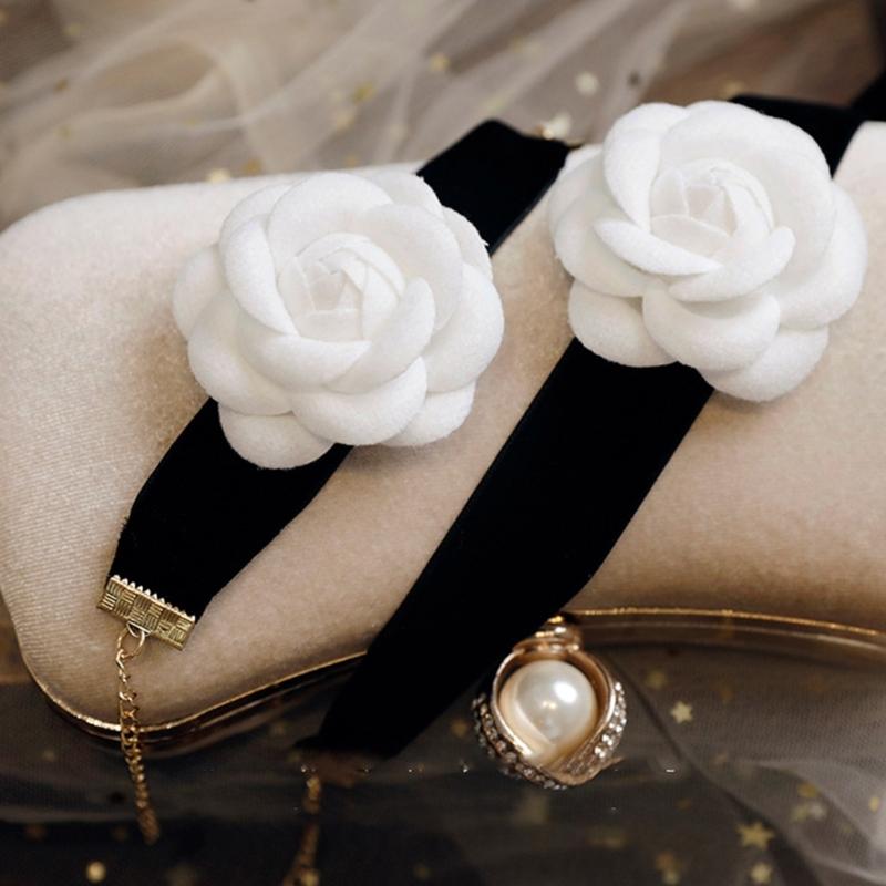 Elegant Camellia Choker Necklace Bracelet White Flower Collar Necklace Vintage Velvet Choker Bracelet Fashion Jewelry