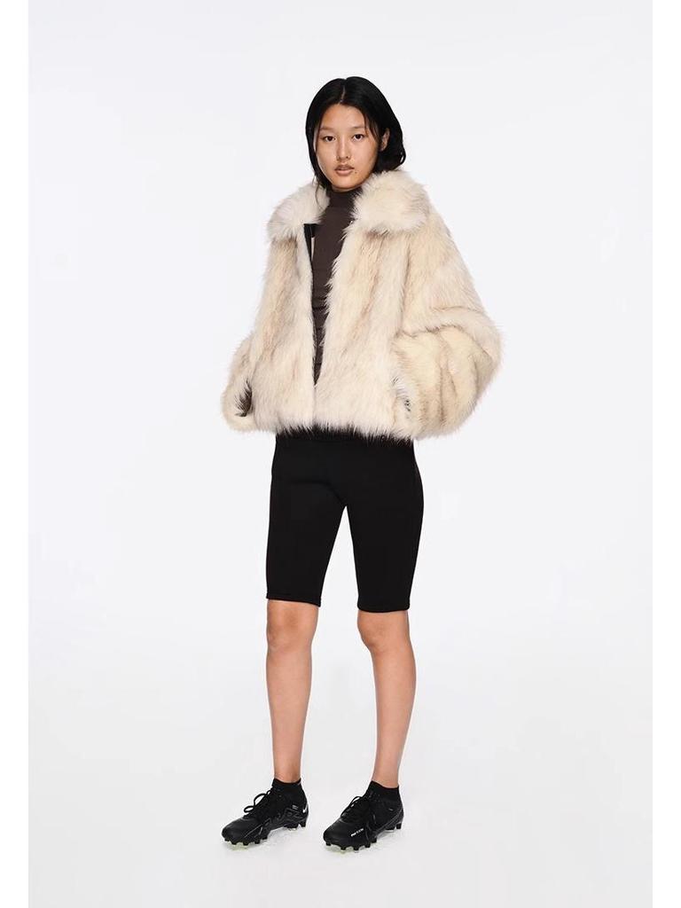 Women's Short Loose Faux Fox Fur Coat - Square Collar, Eco-Friendly, Autumn/Winter.