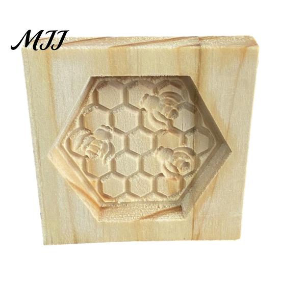 Easy Clean Dough Decorating Tools Wood Cookie Cutter Mold, Round Gingerbread Biscuit Stamp for Professional Pastry Shaping DIY Baking, Cake