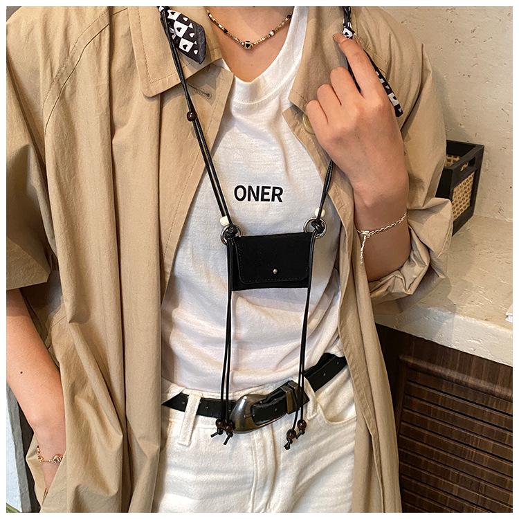 Herbst/Winter Retro Wildleder Mini Münzbörse: Exquisite Damen Umhänge- & Schultertasche.