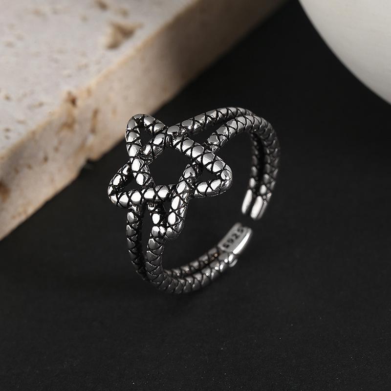 Retro Blackened S925 Sterling Silver Thai Star Carved Ring for Women
