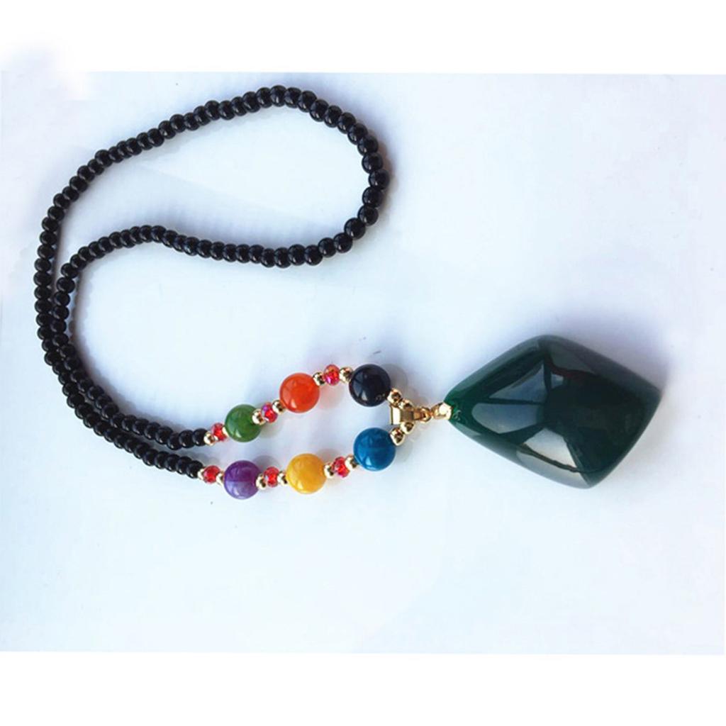 Diamond-shaped Imitation Beeswax Dark Green Sweater Chain