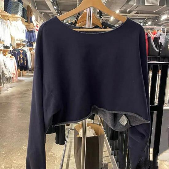 

Укороченный топ BM Style Brandy: Женский свитер с высокой талией, открытым пупком, круглым вырезом и длинными рукавами (Весна осень) One Size