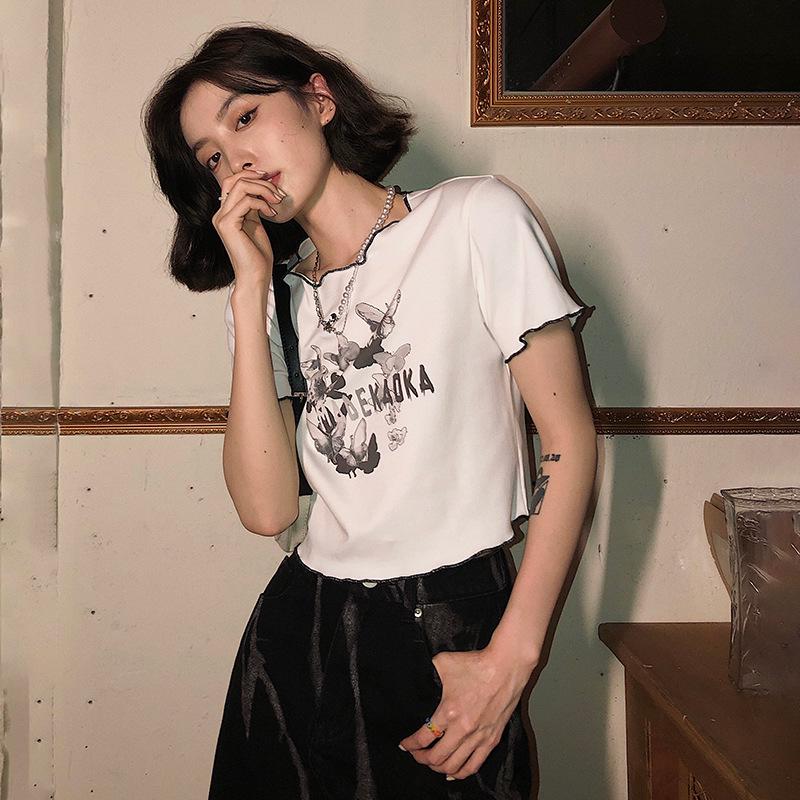 

Women s White Butterfly Print Ruffle Edge T-shirt - Summer 2024 Korean Style, Loose Fit, Short Sleeve. XL