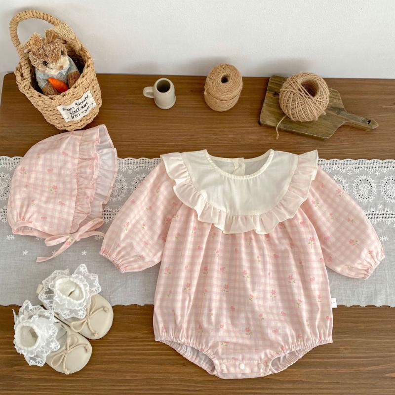 Baby Girl Sweet Plaid Romper Bodysuit with Hat