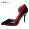 Sapatos clássicos – Sapatos clássicos