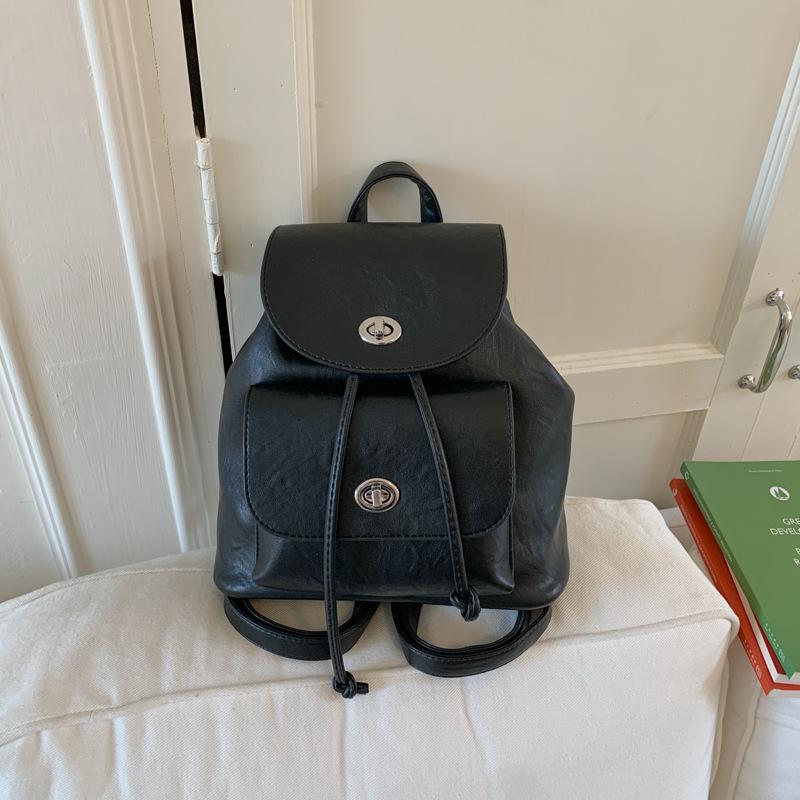 Retro Backpack Women's Fashion Leisure Niche Student Class Bag High Value Bucket Bag Travel Small Backpack