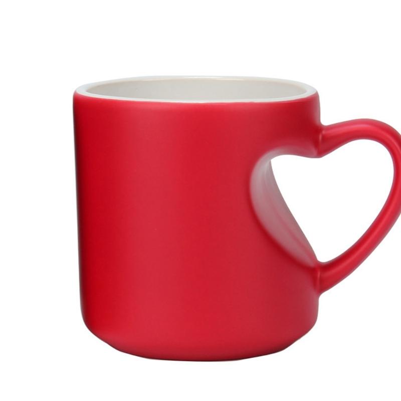 Elegante Tazza in Ceramica con Manico Artistico a Forma di Cuore Tazza Bevanda Termocromica Per Bevande Calde