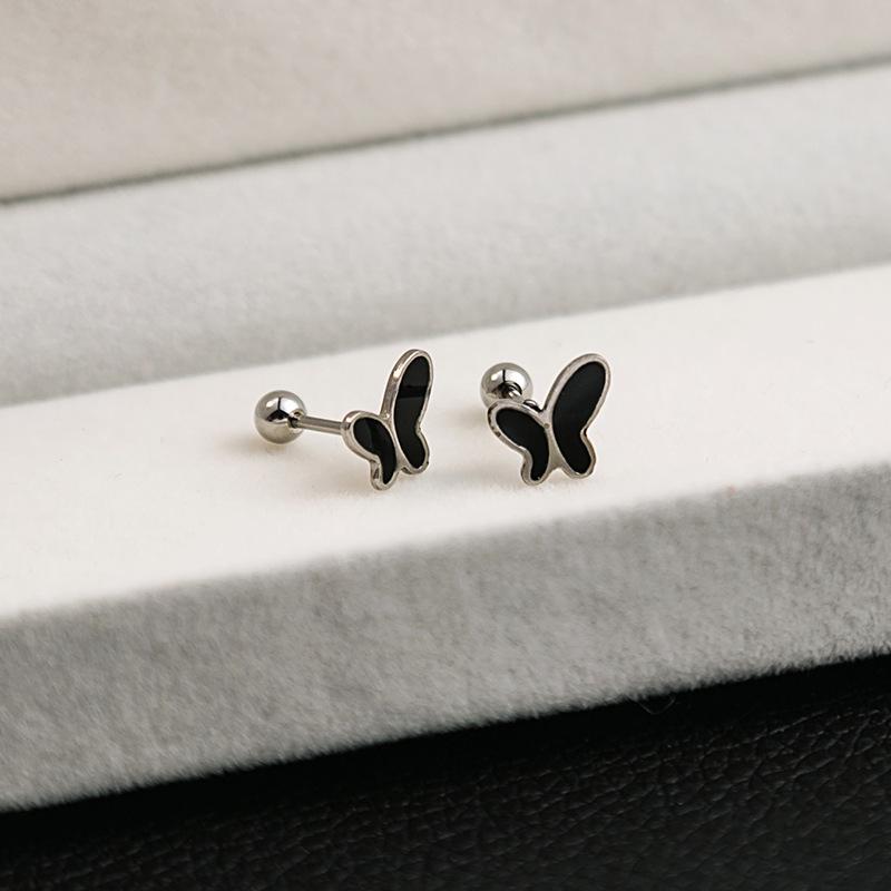 Stainless Steel Geometric Black Cross Earrings: Simple, Versatile Love Heart Design with Drip Oil Finish for Women.