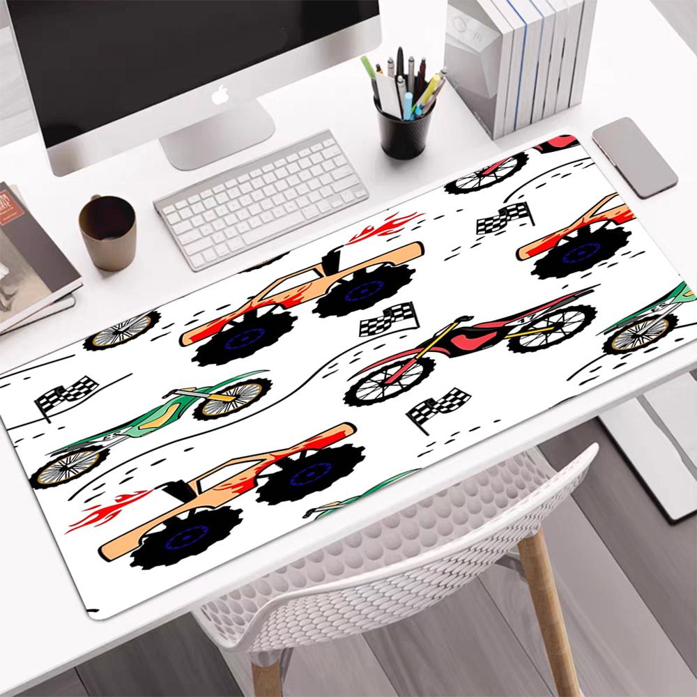 Tappetino Mouse Tema Camion, Base in Gomma Antiscivolo, Multifunzionale per Ufficio e Casa, Perfetto per la Personalizzazione dello Spazio di Lavoro.