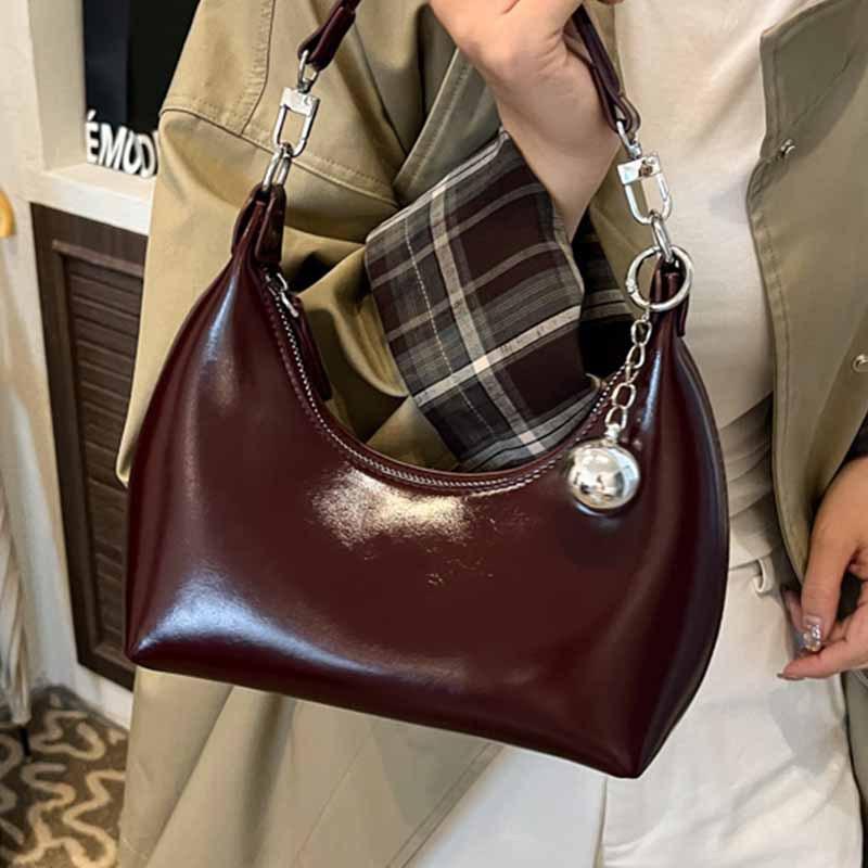 Retro small bag women's 2025 new high-end niche crescent bag fashionable and versatile one-shoulder crossbody underarm bag