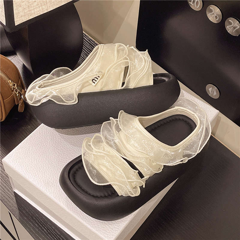 Mesh Fairy Wind Thick Bottom Cool Slippers Female Outer Wear 2025 Summer New Small Height Increase with Skirt One-word Drag