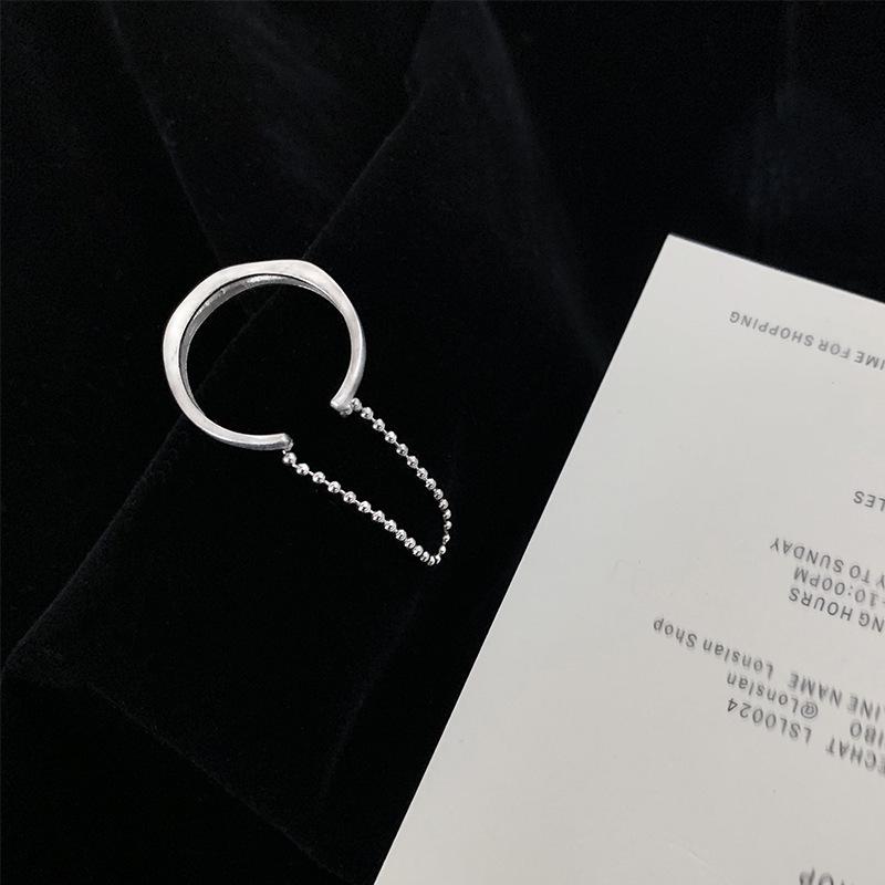 European  American Retro Bead Chain Ring: Adjustable Brushed Index Finger Ring, Trendy Hip Hop Style for Women. Open Adjustable