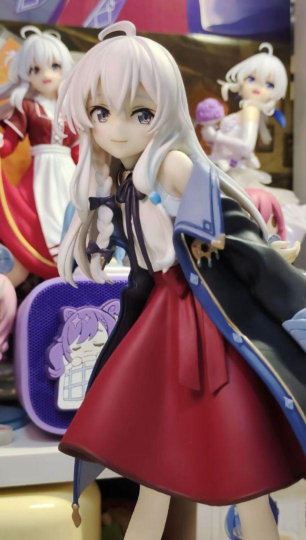 

[USED] Wandering Witch: The Journey of Elaina Witch Costume Figure