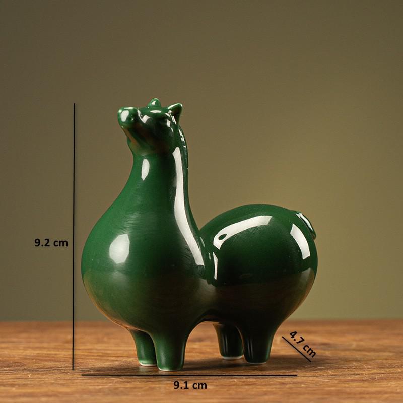 Ancient Chinese Style Ceramic Horse Tang Dynasty Type Steed Figurine Exquisite Artwork Modern Home Decorative Ornament Art Gift