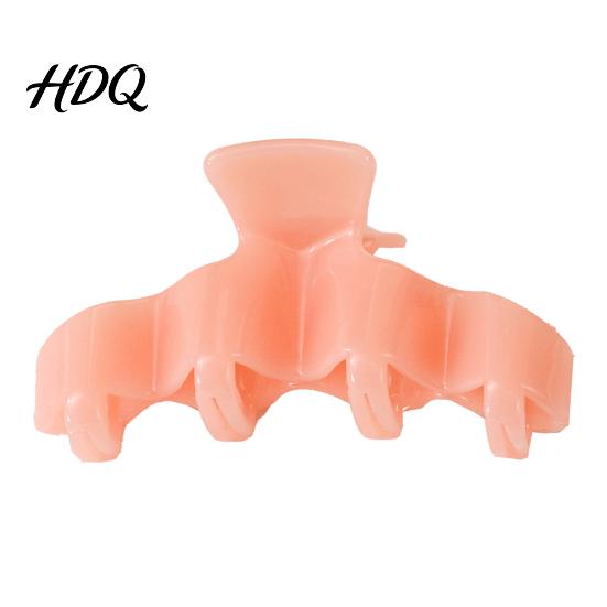 Anti-slip Hair Claw with Anti-Slip Teeth Large Wavy Design Shark Clip Clip