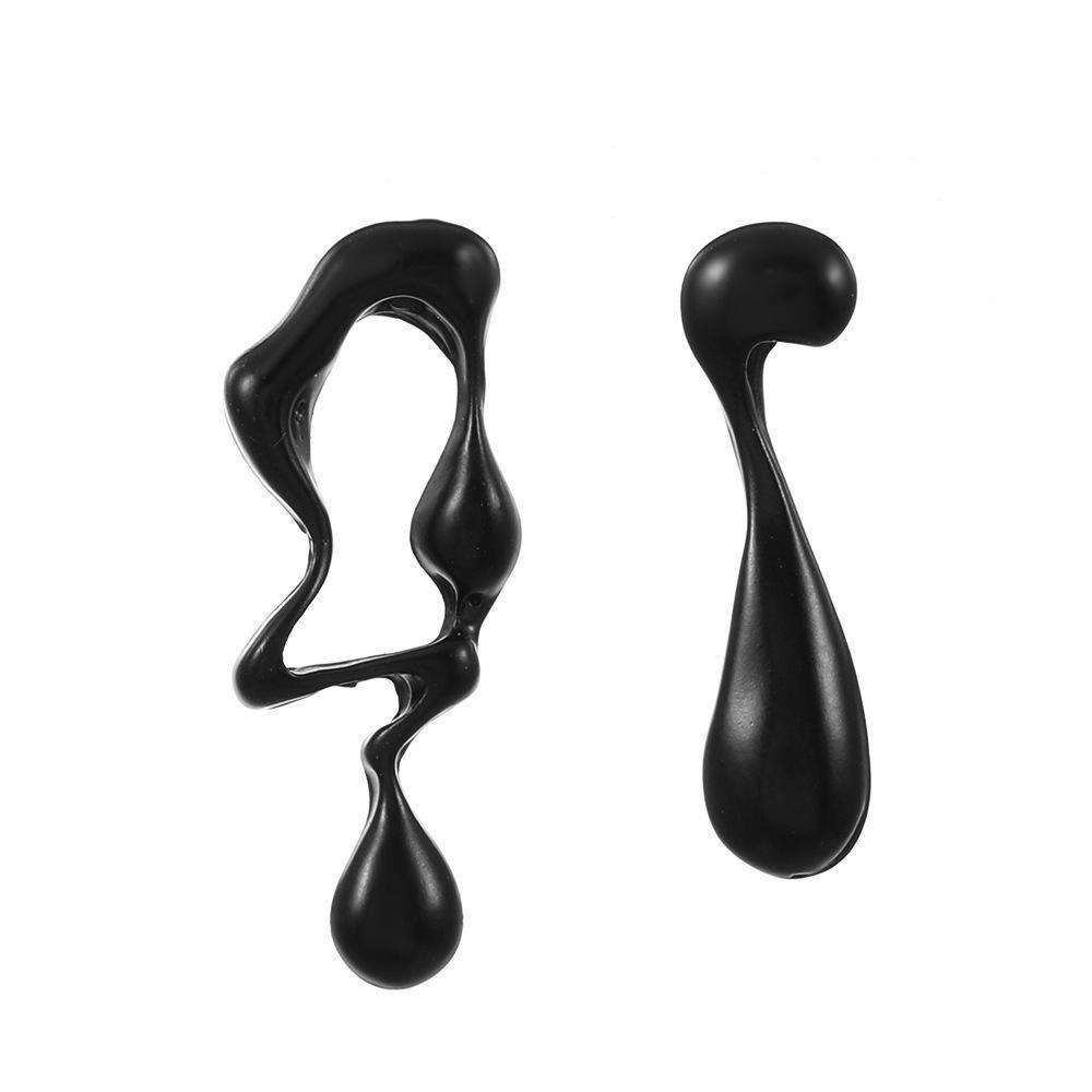 Boucles d'oreilles géométriques en alliage goutte d'eau pour femmes européennes et américaines - Haut de gamme, uniques, bijoux d'affirmation